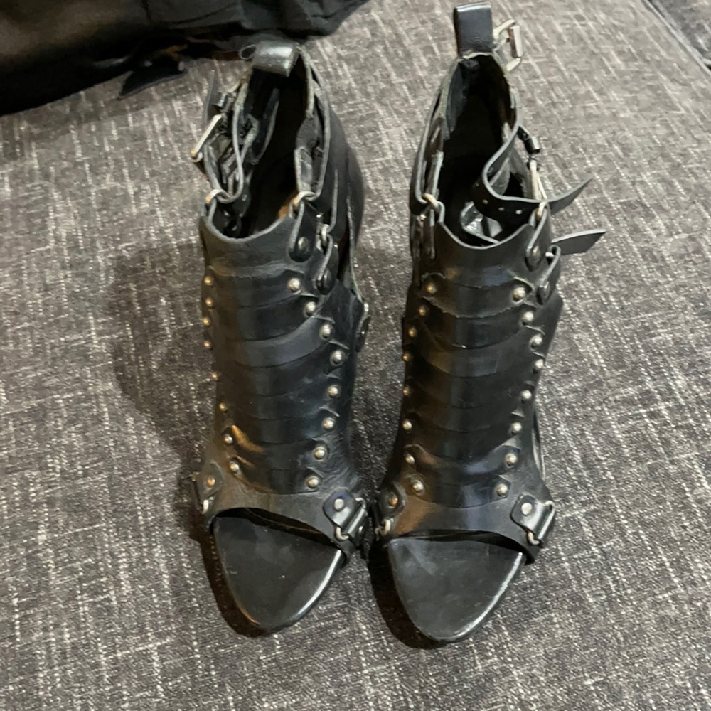 Used black Pour La Victoire